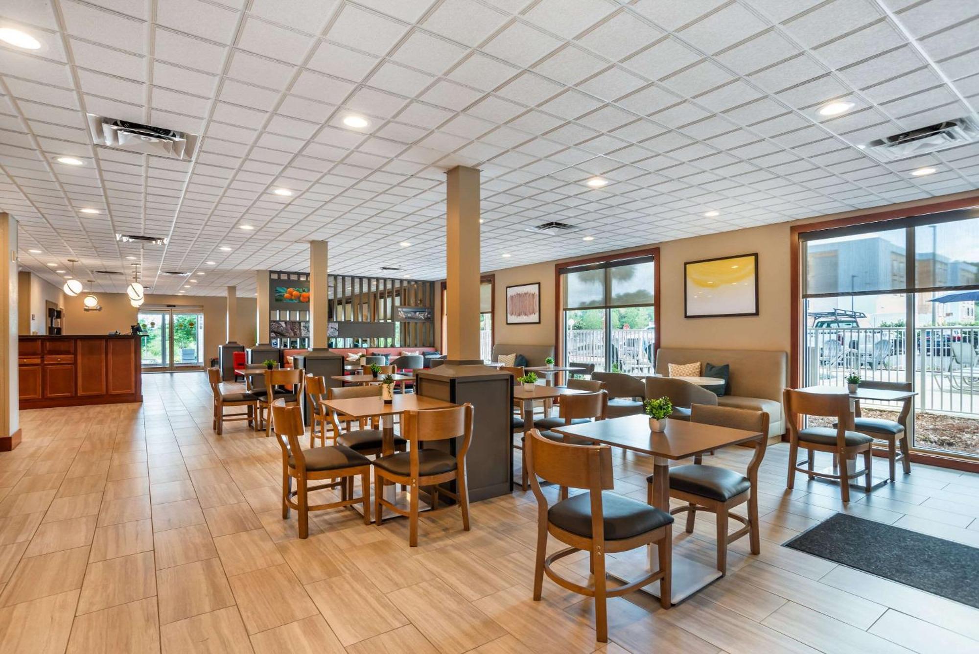 Comfort Inn & Suites Crestview Kültér fotó