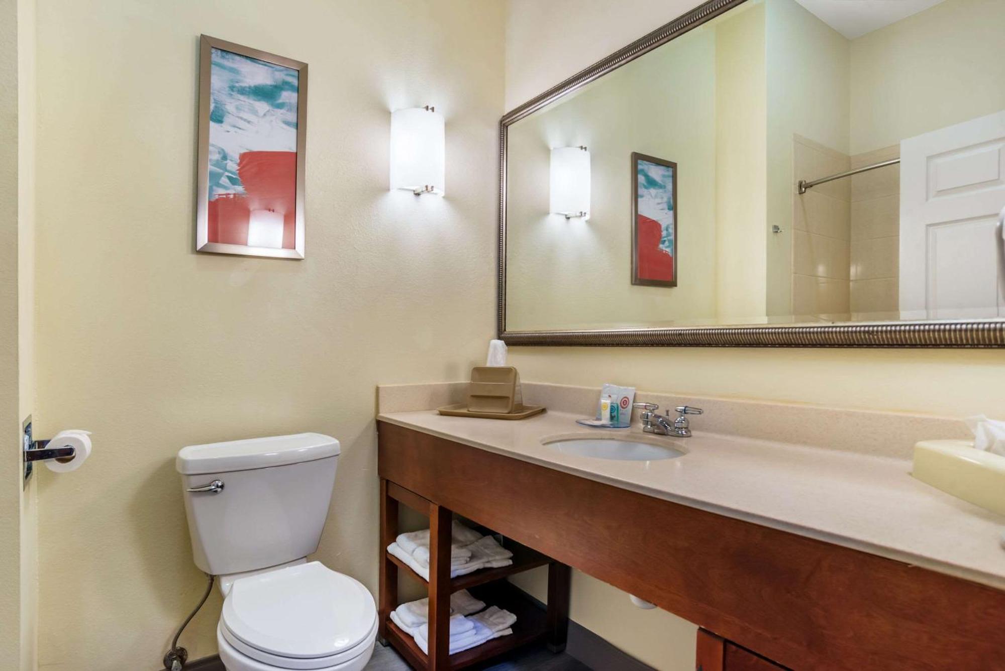 Comfort Inn & Suites Crestview Kültér fotó