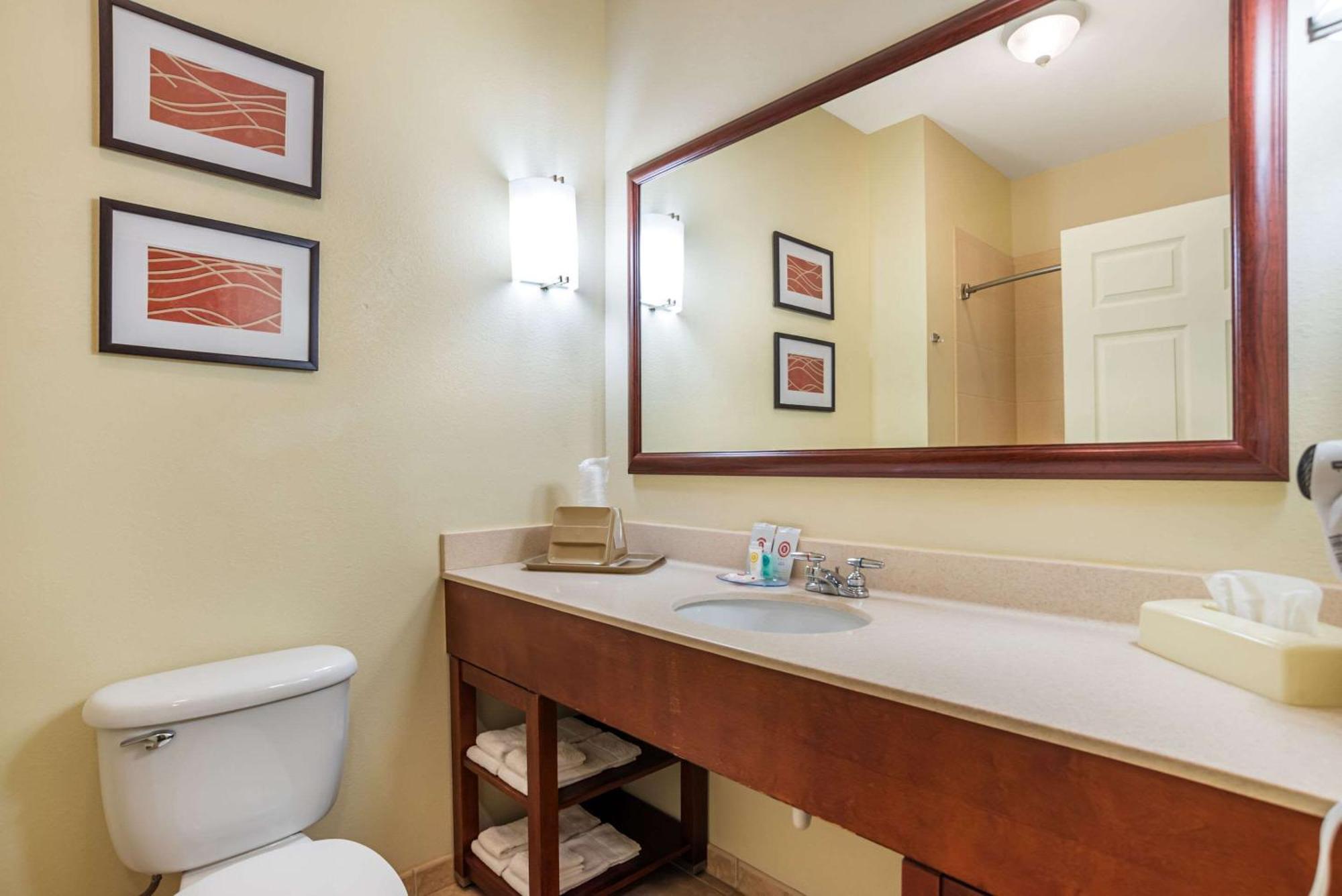 Comfort Inn & Suites Crestview Kültér fotó
