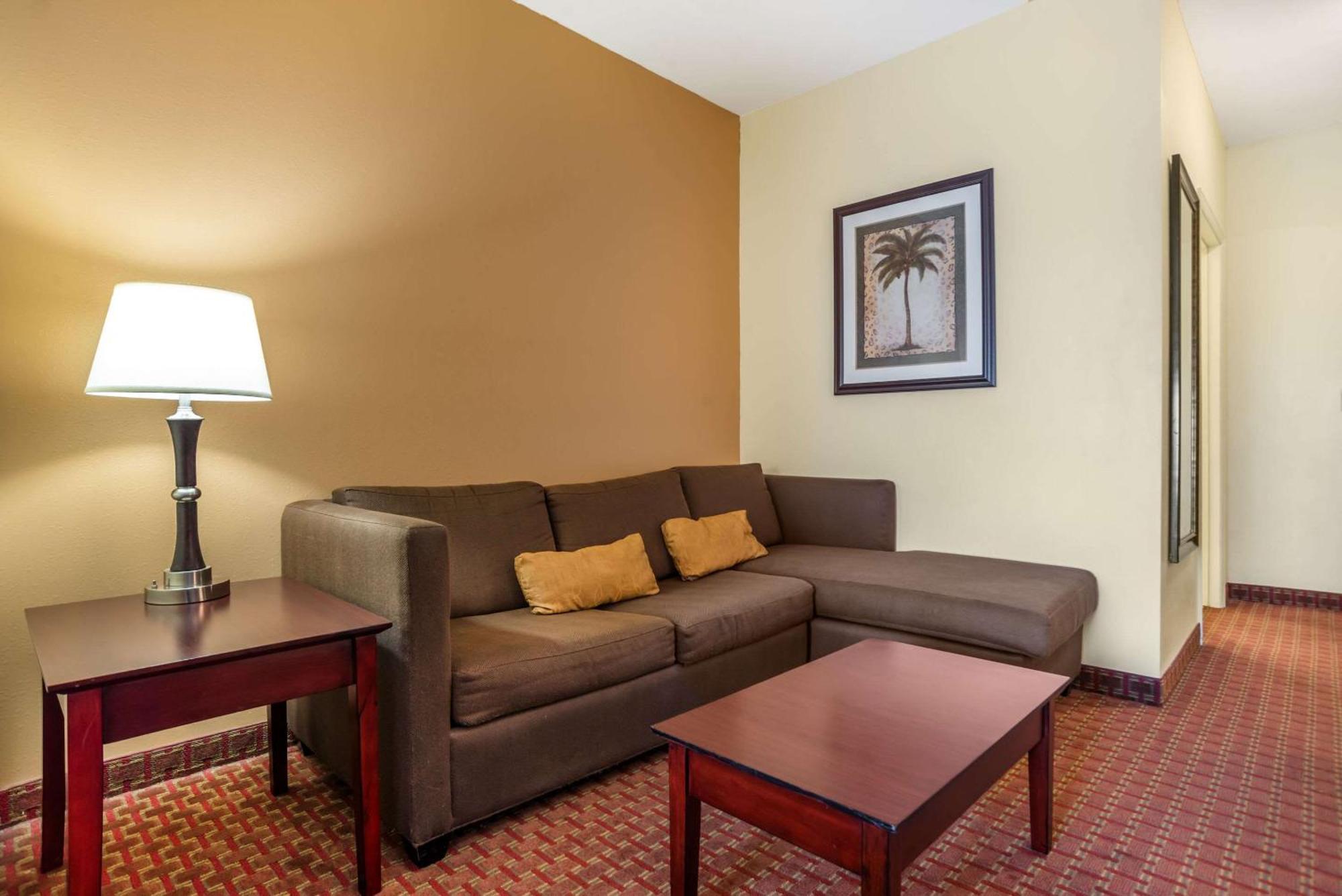 Comfort Inn & Suites Crestview Kültér fotó