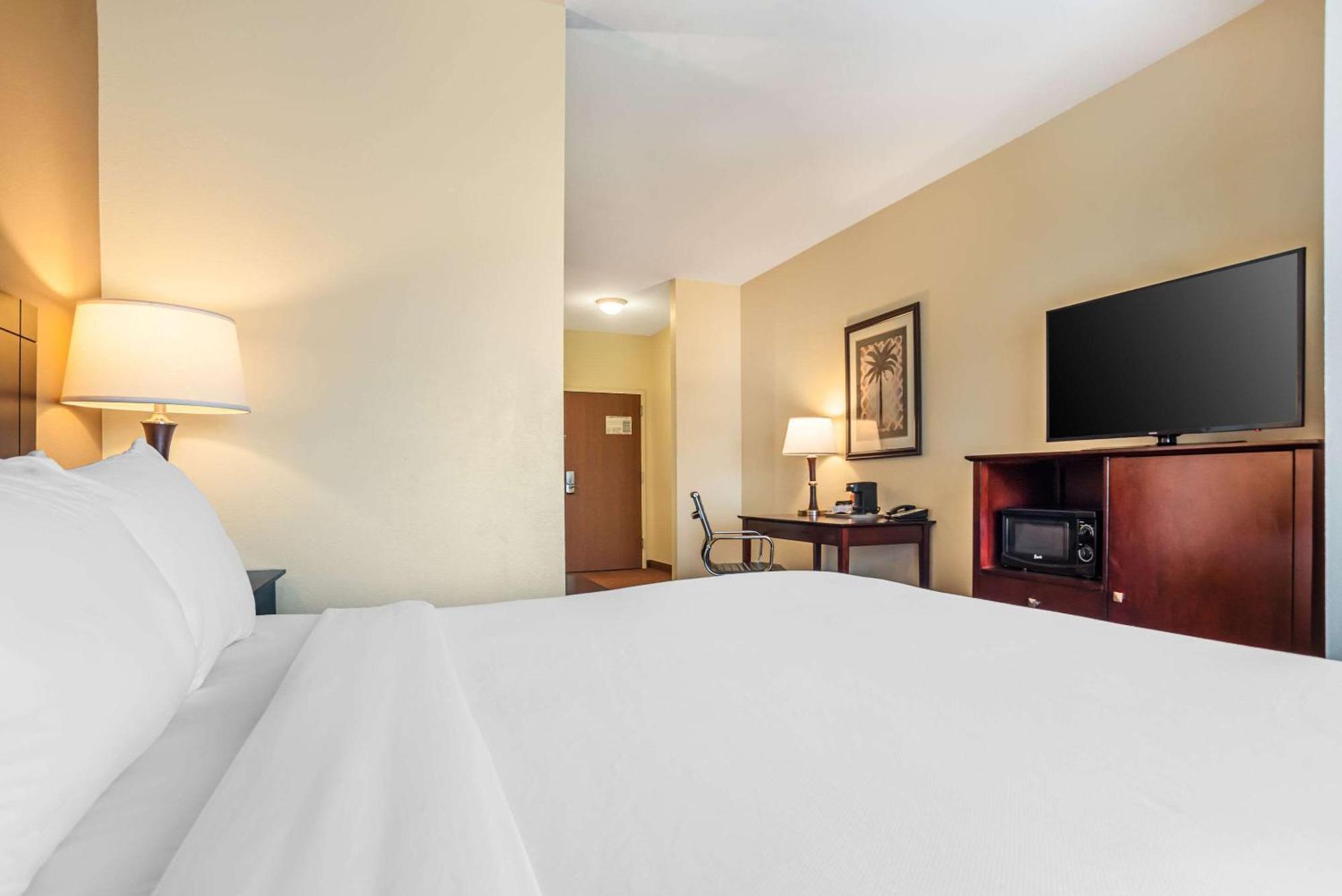 Comfort Inn & Suites Crestview Kültér fotó